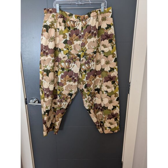 NWT R&K Original Earth Tone Cotton Blend Floral Print Pull On Cropped Pants - 24 - Picture 1 of 11